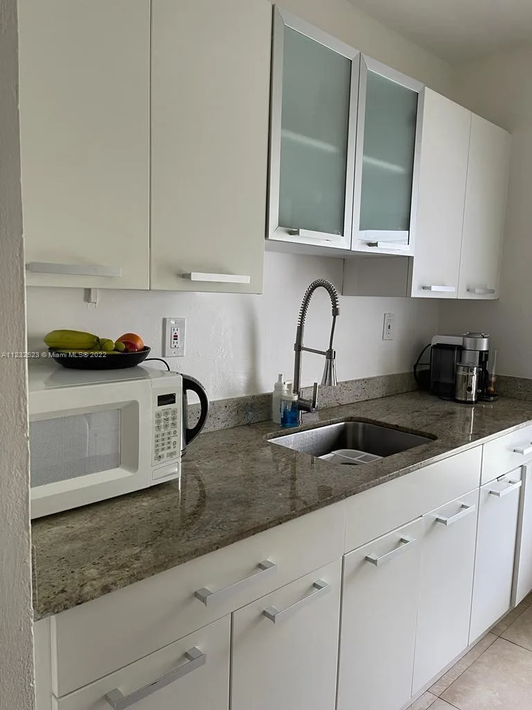 100 Sunrise Dr # 25, Key Biscayne, FL 33149 photo 11