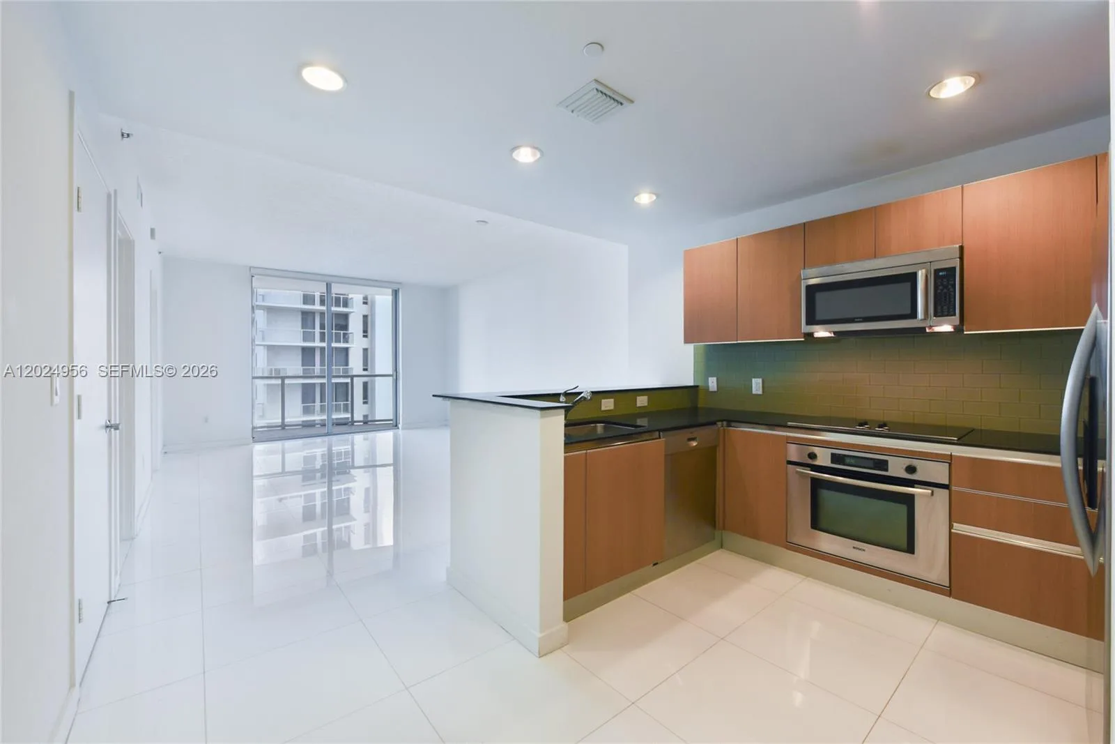 1060 Brickell Ave # 1715, Miami, FL 33131