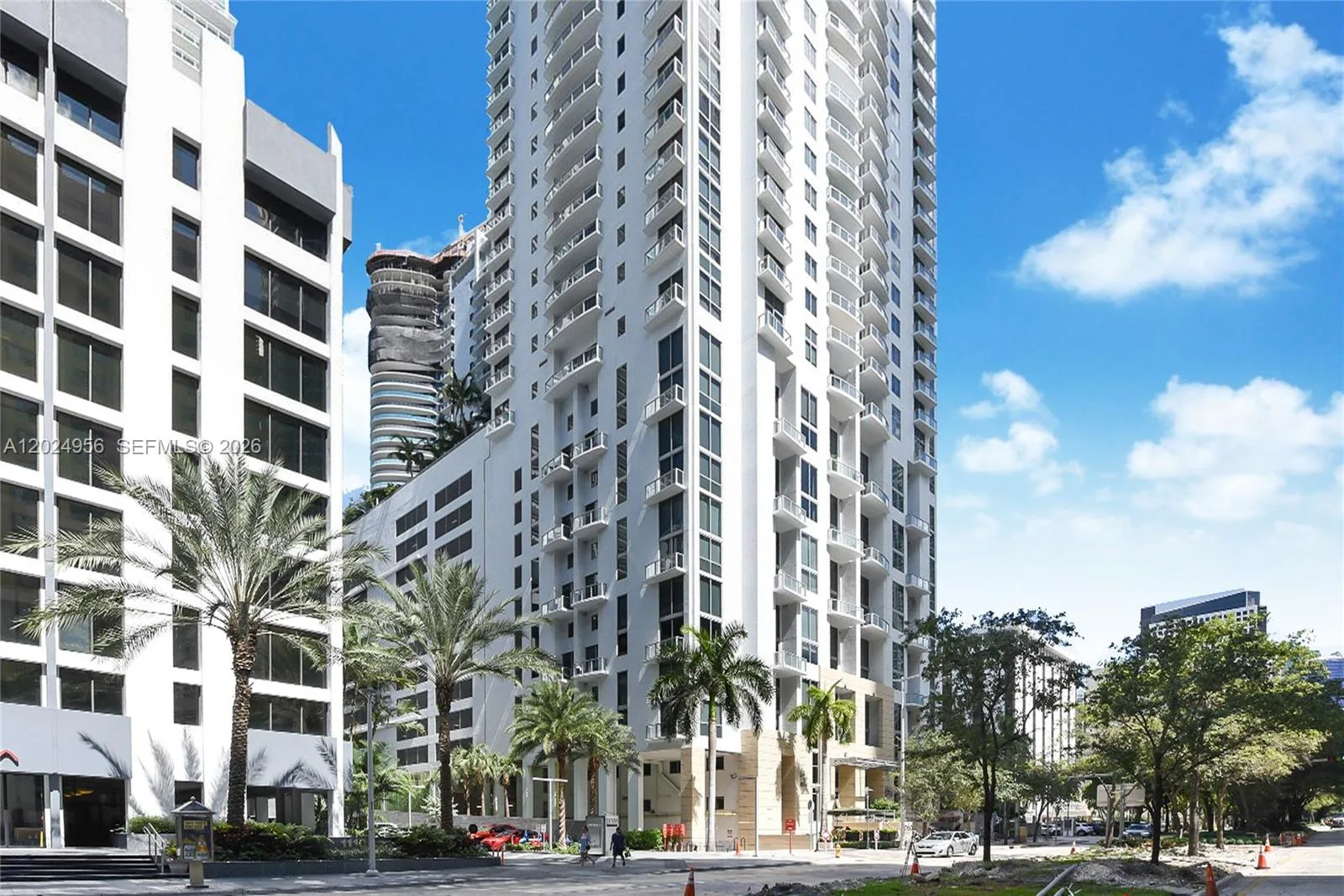 1060 Brickell Ave # 1715, Miami, FL 33131 photo 12