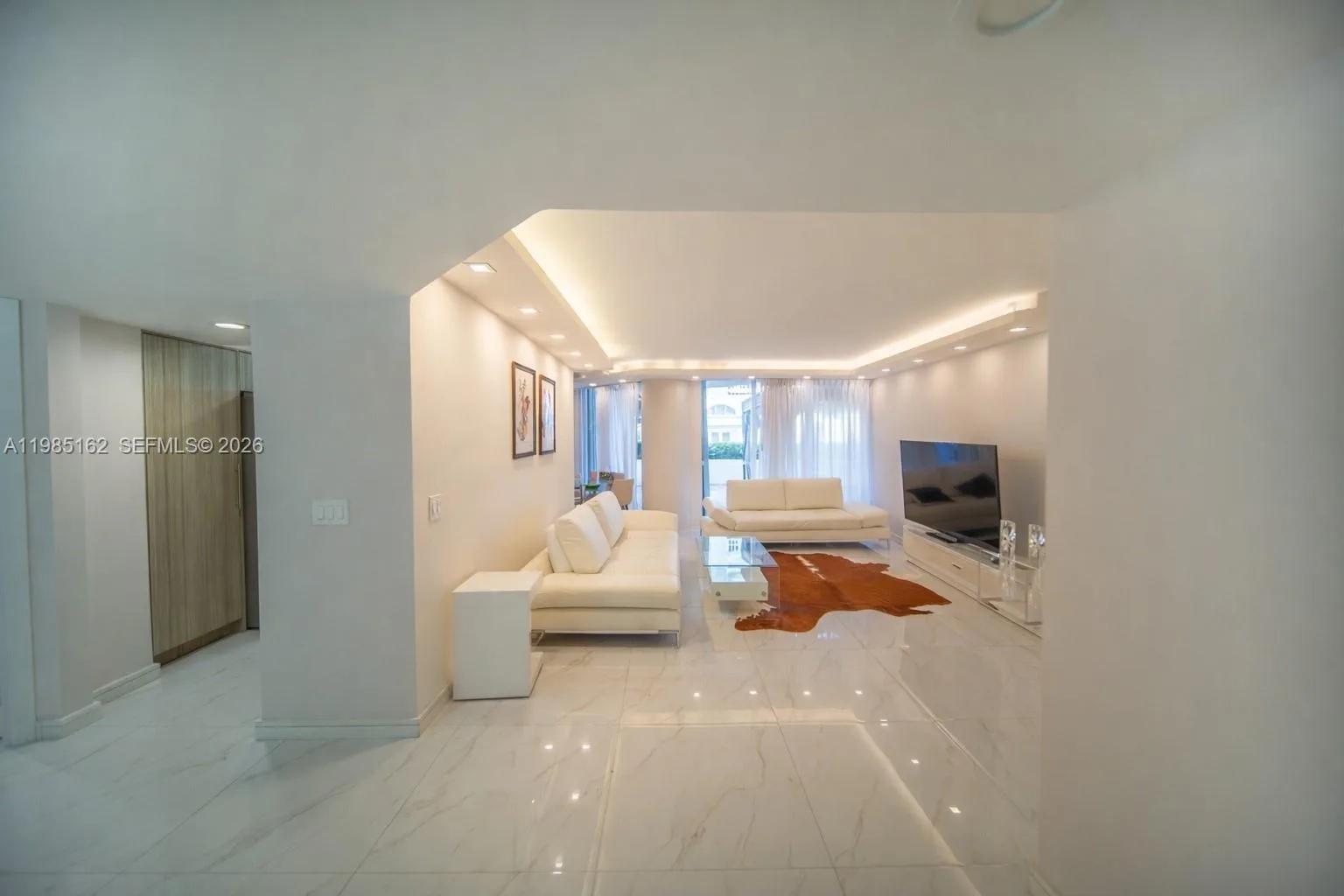 16445 Collins Ave # 425, Sunny Isles Beach, FL 33160 photo 4