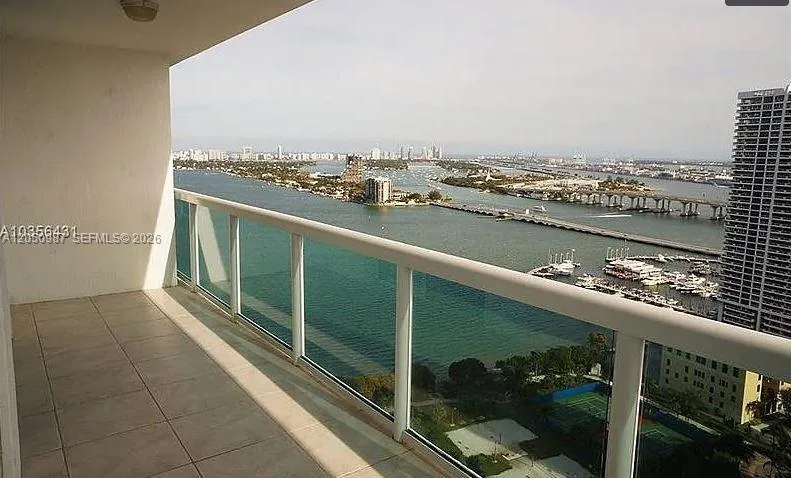 1800 N Bayshore Dr # 3014, Miami, FL 33132 photo 2