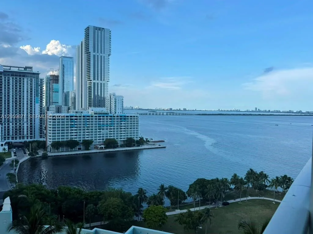 1900 N Bayshore Dr # 1608, Miami, FL 33132 photo 3