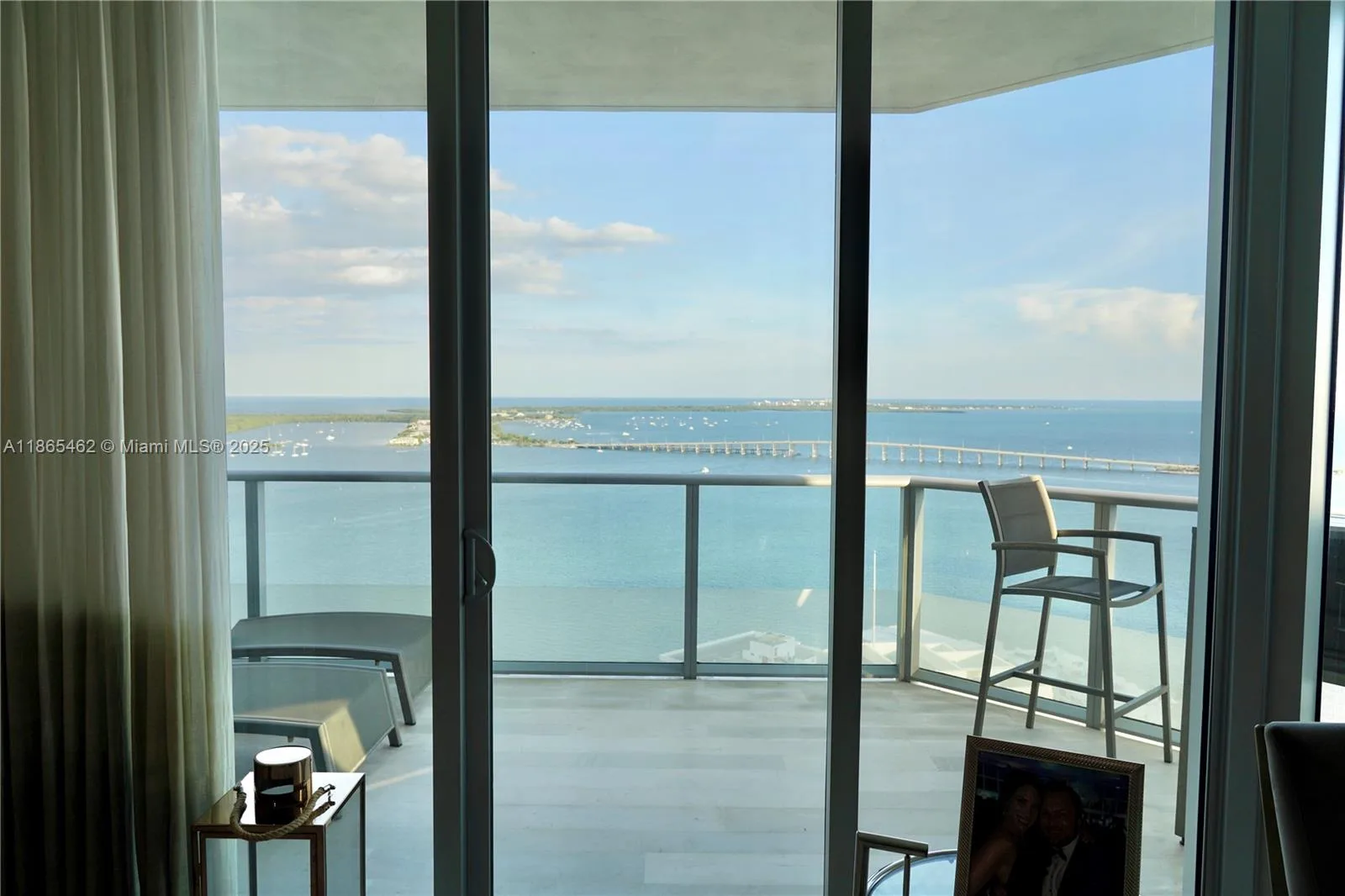 1300 Brickell Bay Dr # 3701, Miami, FL 33131