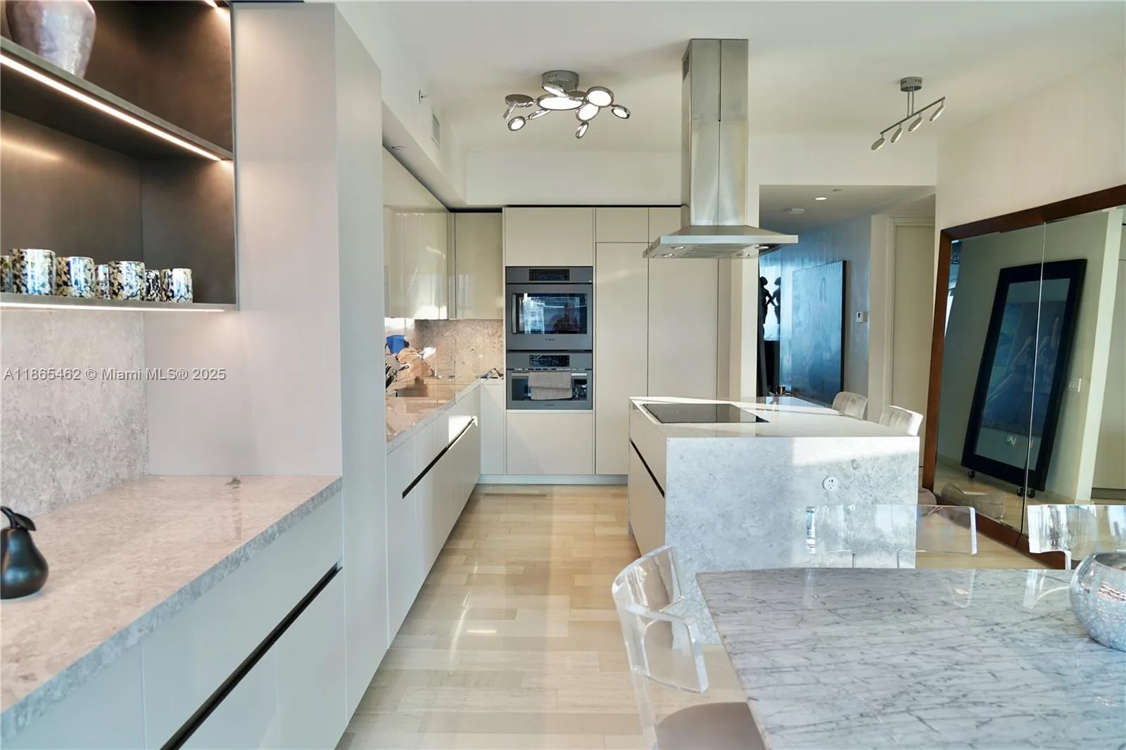 1300 Brickell Bay Dr # 3701, Miami, FL 33131 photo 9