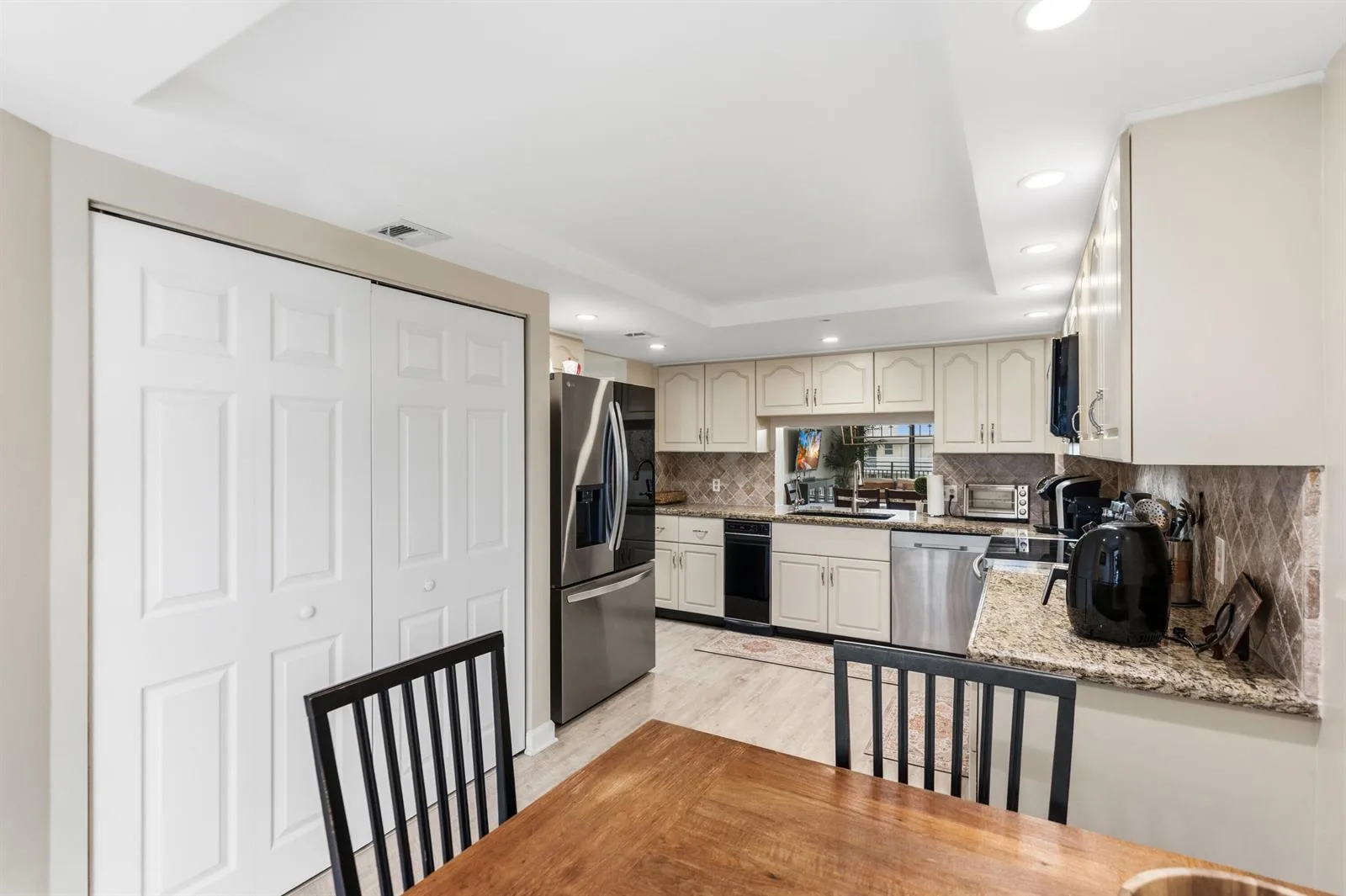1167 HILLSBORO MILE # 509, Hillsboro Beach, FL 33062 — zdjęcie 3