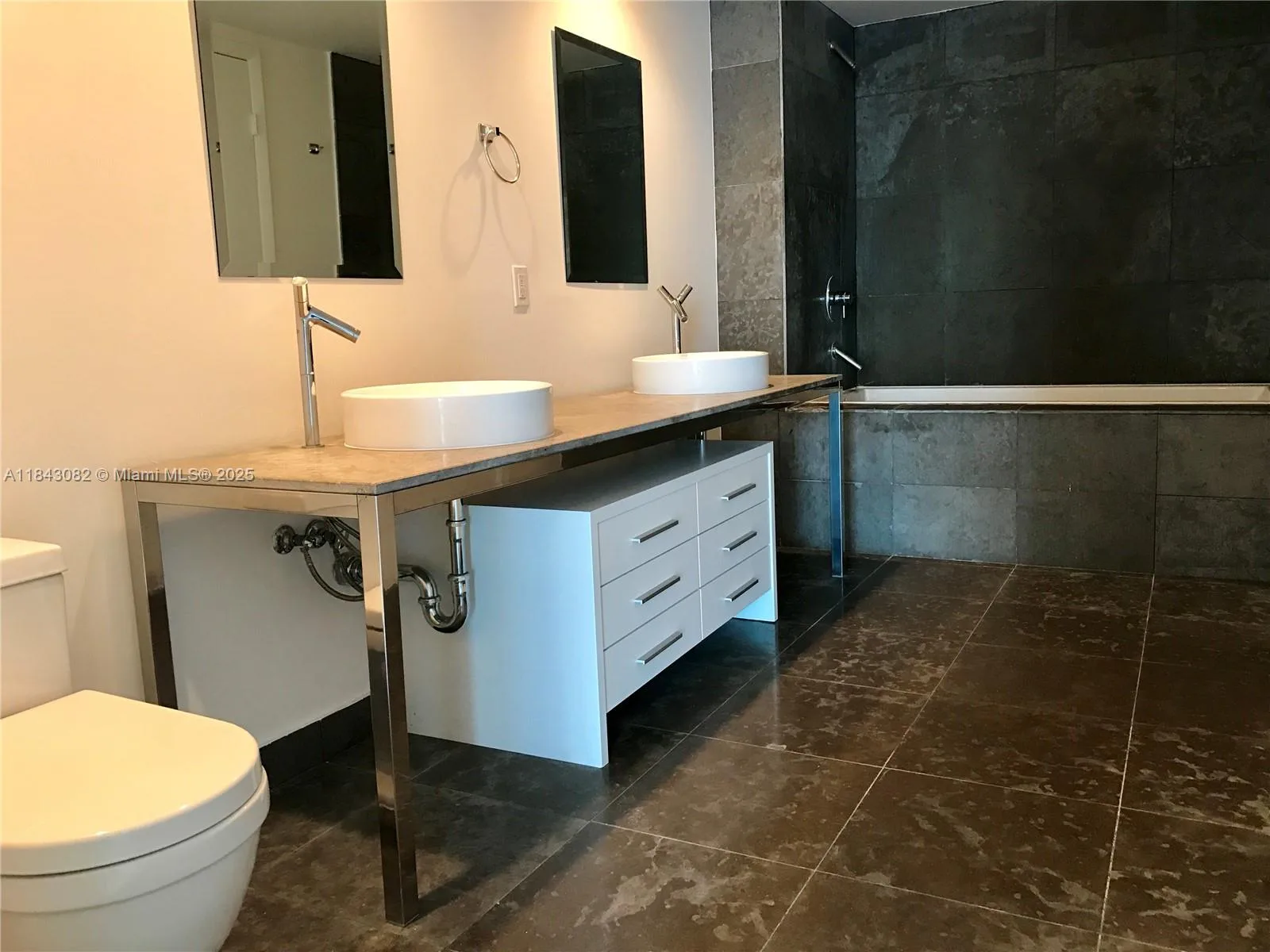 465 Brickell Ave # B 717, Miami, FL 33131 photo 13
