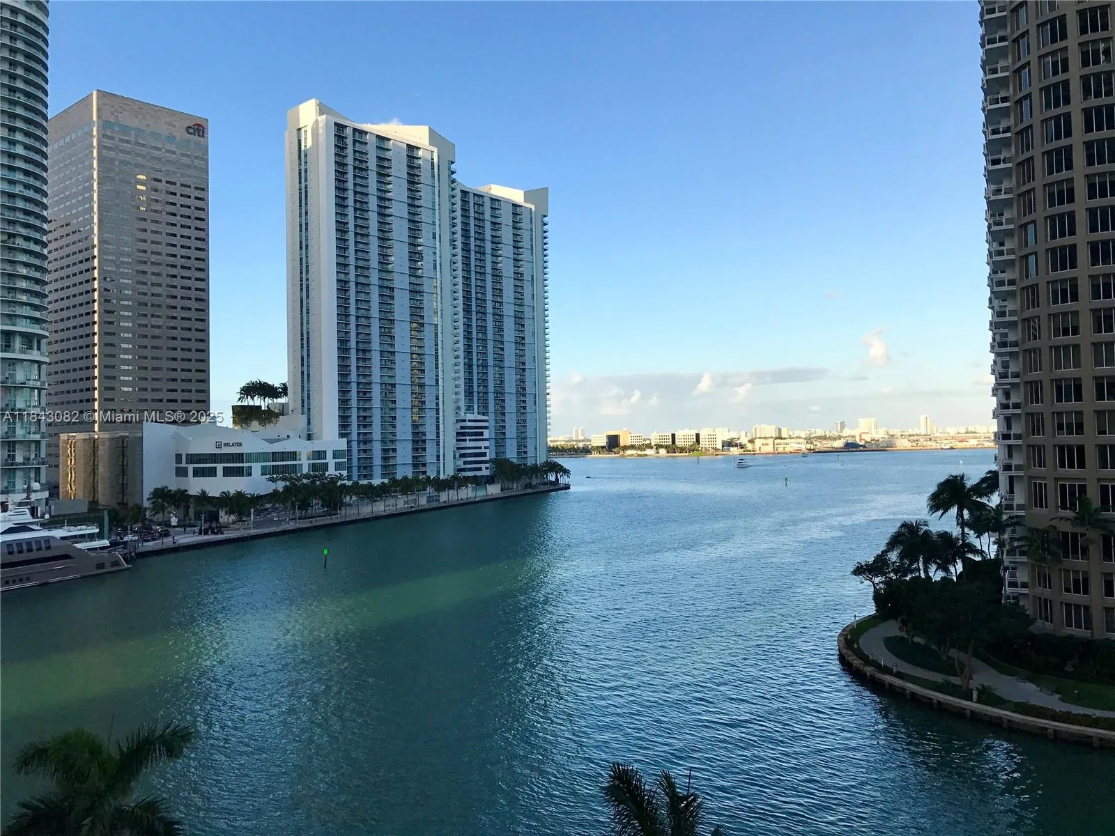 465 Brickell Ave # B 717, Miami, FL 33131 photo 4