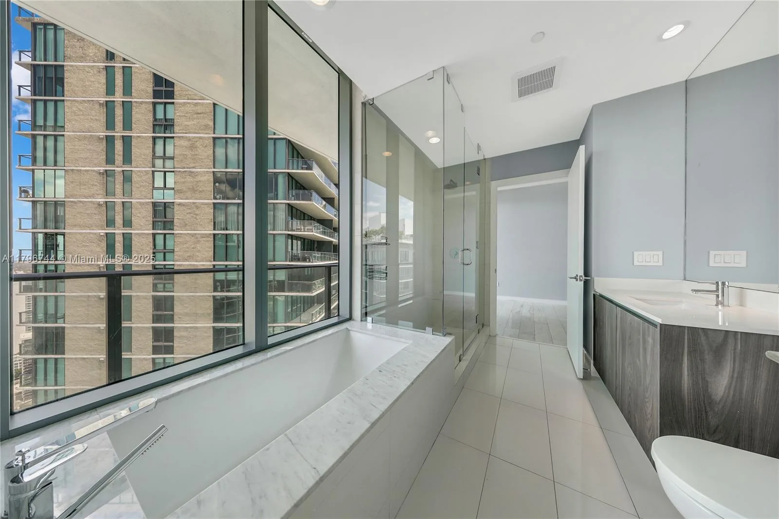 480 NE 31st St # 4307, Miami, FL 33137 photo 8