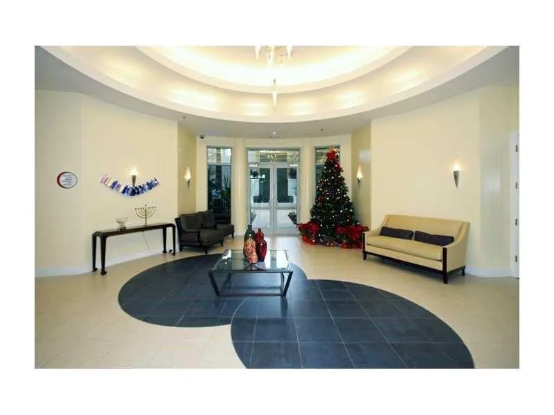 1830 Radius Drive # 707, Hollywood, FL 33020