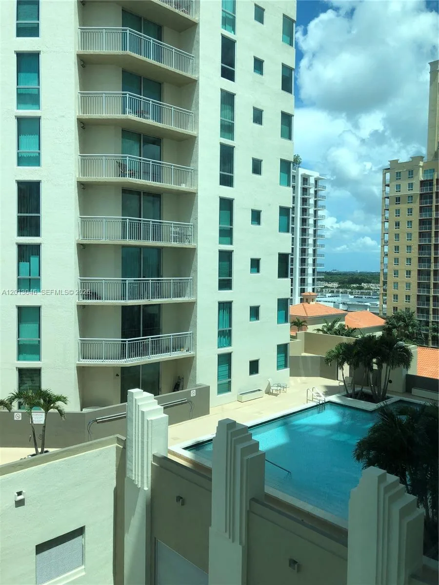 9055 SW 73rd Ct # 1008, Miami, FL 33156 photo 2