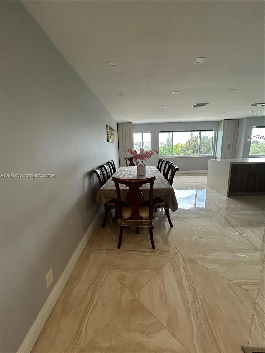 329 SE 3rd St # 502S, Hallandale Beach, FL 33009 photo 10