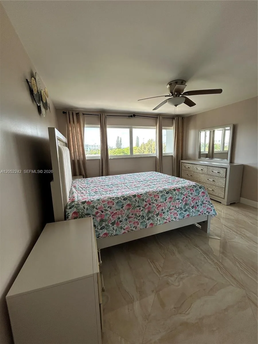 329 SE 3rd St # 502S, Hallandale Beach, FL 33009 photo 13