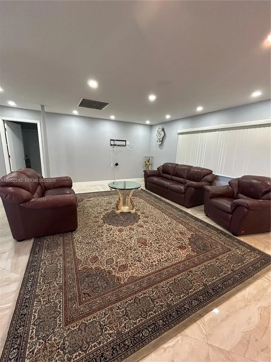 329 SE 3rd St # 502S, Hallandale Beach, FL 33009 photo 7