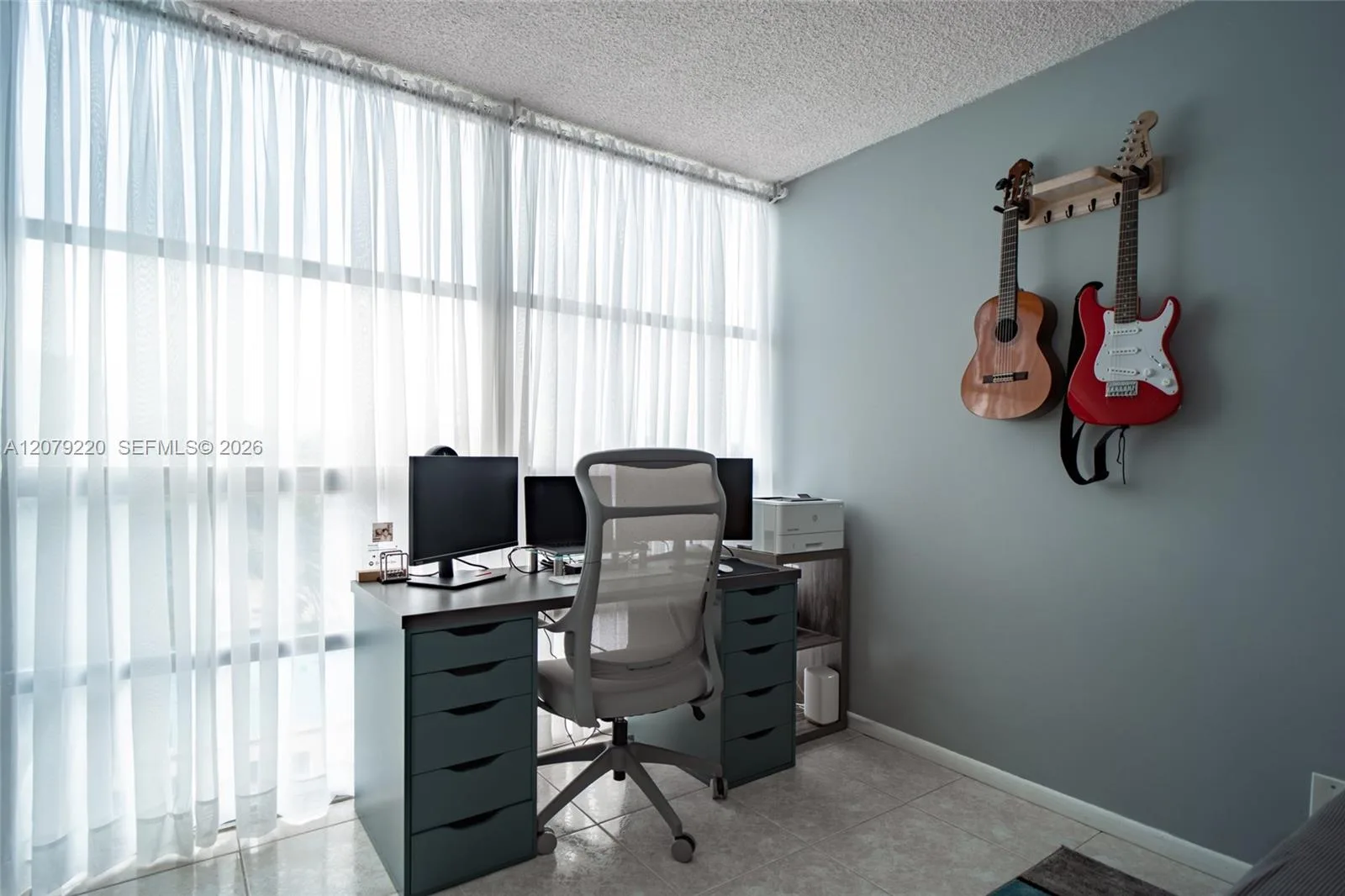 2001 Atlantic Shores Blvd # 320, Hallandale Beach, FL 33009