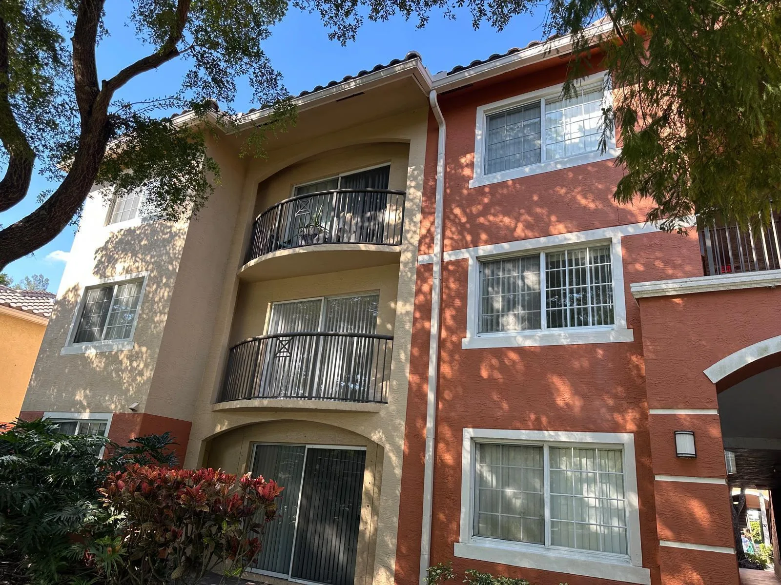 4179 N HAVERHILL Road # 609, West Palm Beach, FL 33417