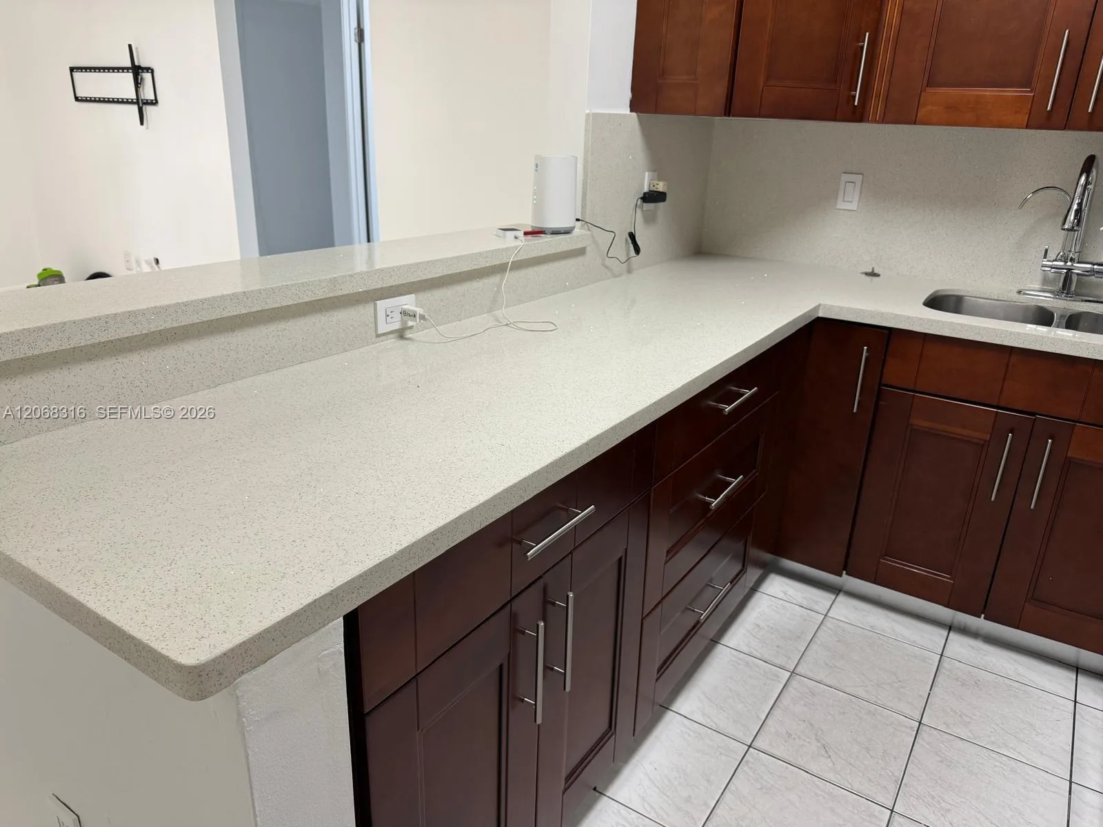 6540 W 26th Dr # 24-60, Hialeah, FL 33016 photo 3