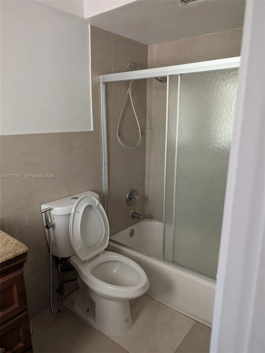 11855 NE 19th Dr # 46, North Miami, FL 33181 photo 9