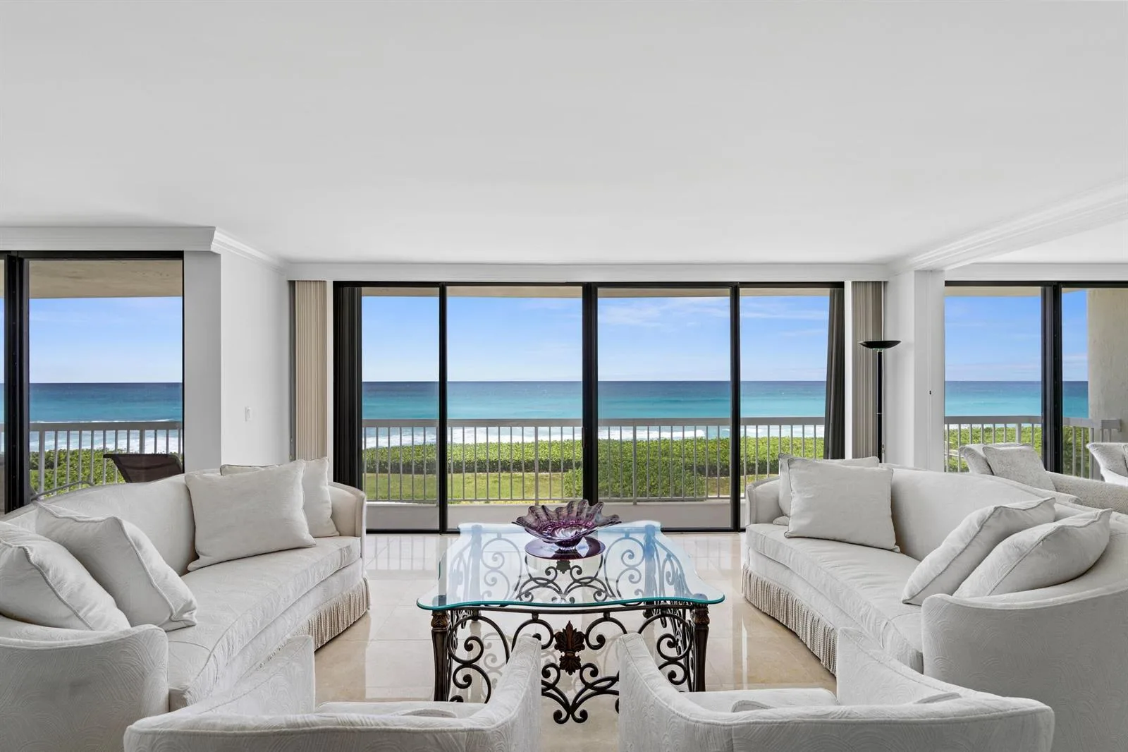 3300 S OCEAN Boulevard # 303N, Palm Beach, FL 33480
