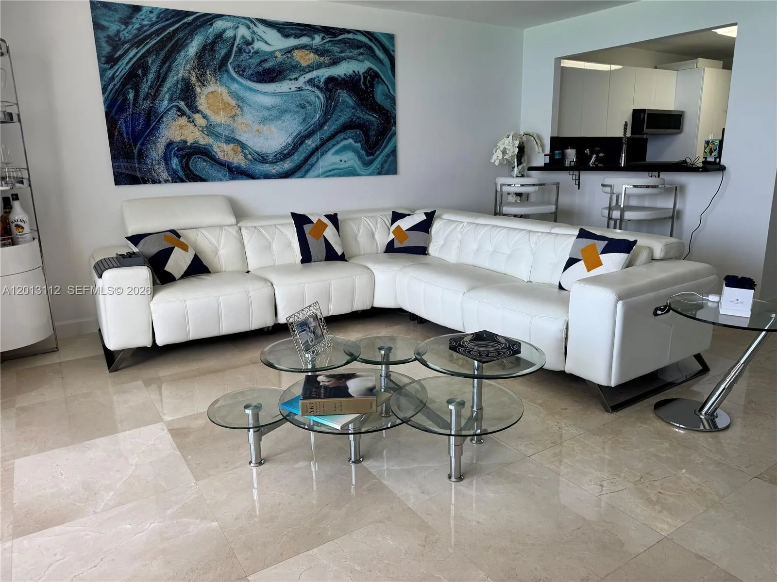 5555 Collins Ave # 14E, Miami Beach, FL 33140