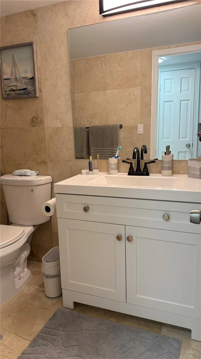 5555 Collins Ave # 14E, Miami Beach, FL 33140 photo 10
