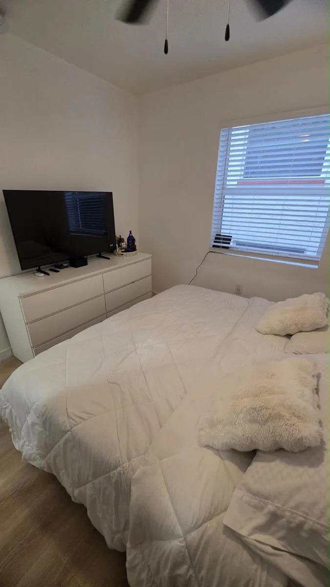 817 TYLER Street # 11, Hollywood, FL 33019 photo 2