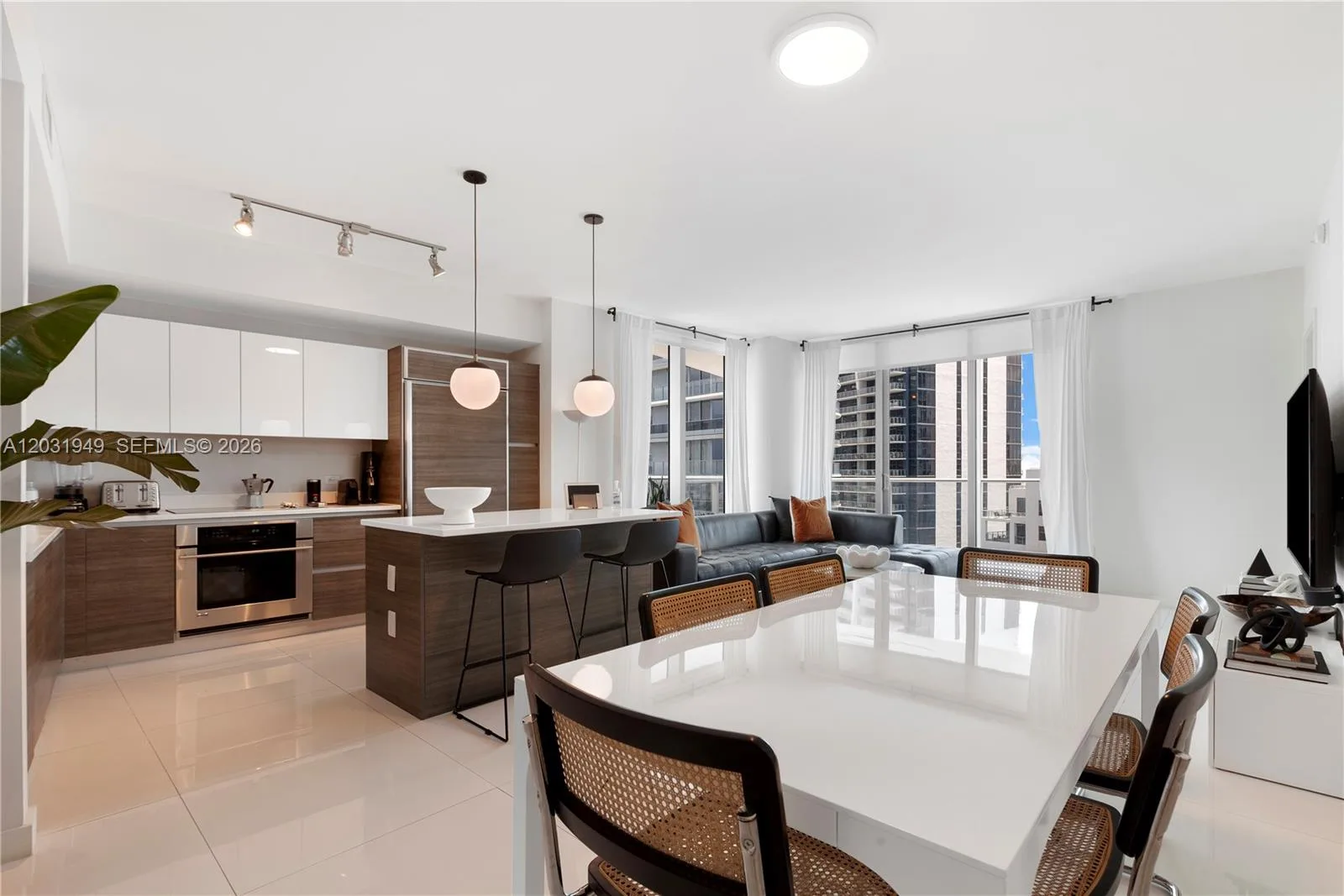 1100 S Miami Ave # 3810, Miami, FL 33130 photo 9