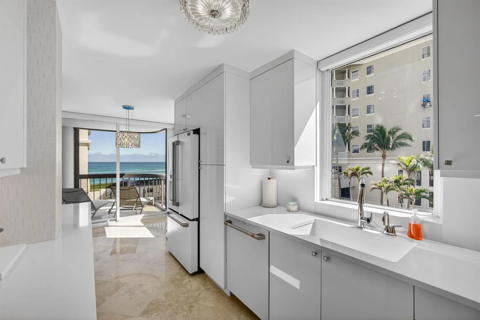 5380 N Ocean Drive # 3b, Singer Island, FL 33404