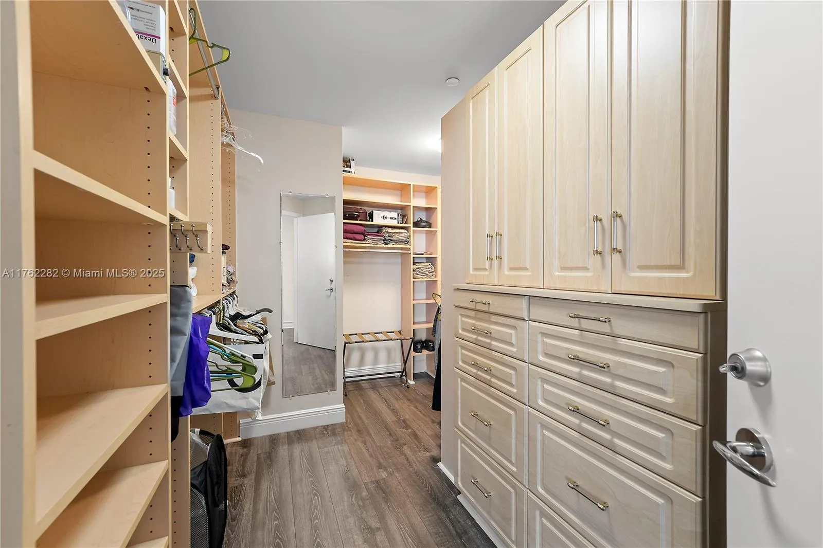 21150 Point Pl # 1102, Aventura, FL 33180 photo 12