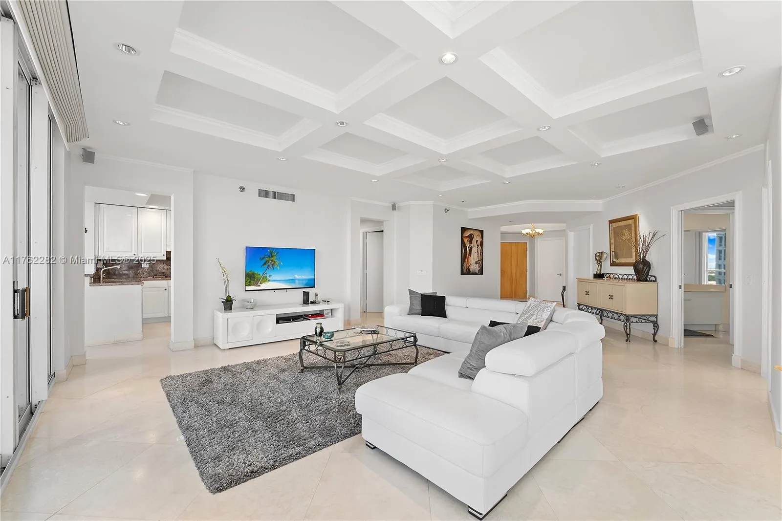 21150 Point Pl # 1102, Aventura, FL 33180 photo 4