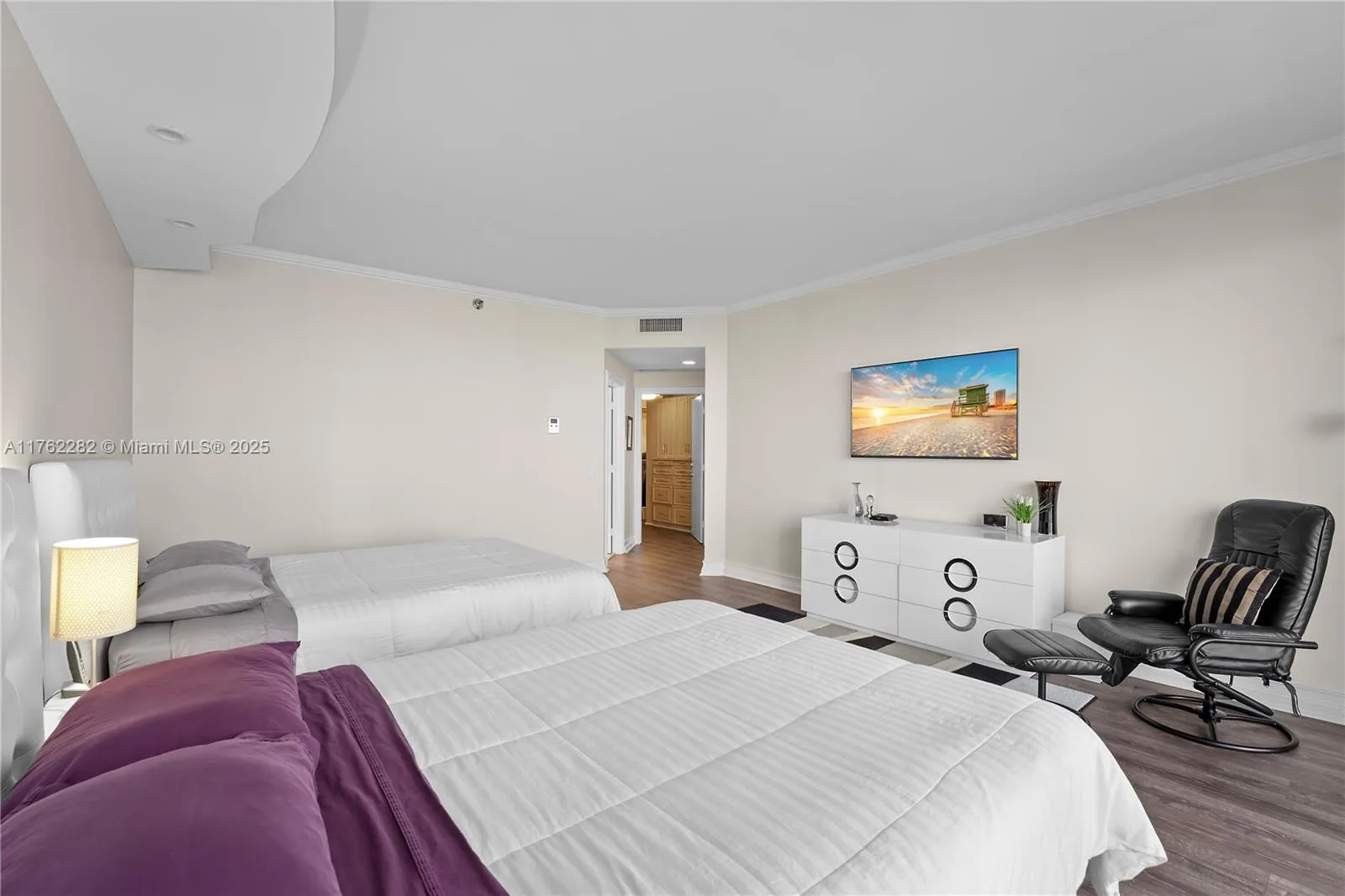 21150 Point Pl # 1102, Aventura, FL 33180 photo 8