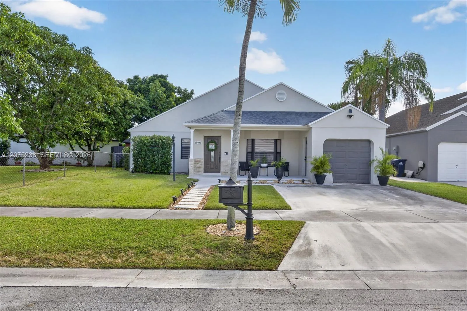 15401 SW 144th Ave, Miami, FL 33177