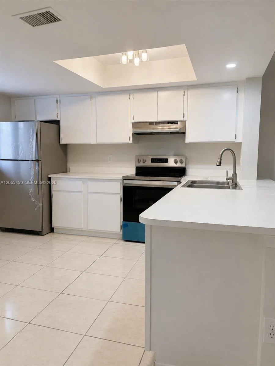 106 Palm Beach Trace Dr # 106, Royal Palm Beach, FL 33411 — zdjęcie 3