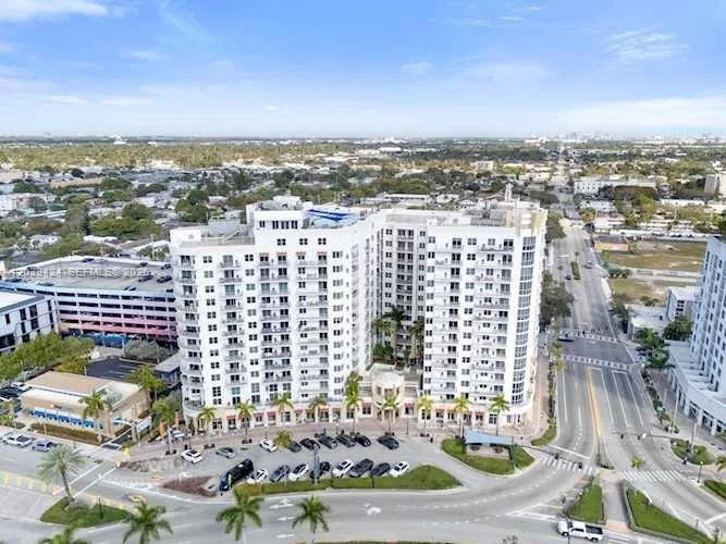 1830 Radius Dr # 203, Hollywood, FL 33020