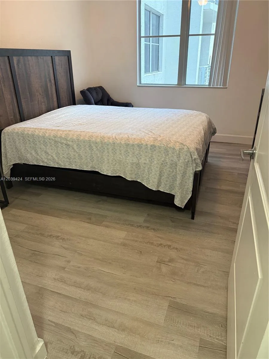 1830 Radius Dr # 203, Hollywood, FL 33020 photo 5
