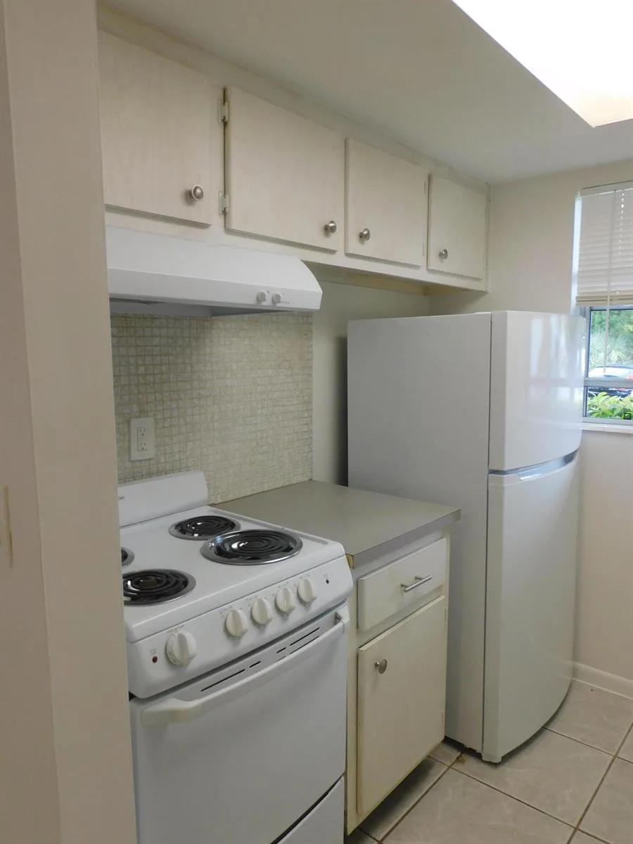 640 SE 2nd Avenue # 103, Boynton Beach, FL 33435 photo 6
