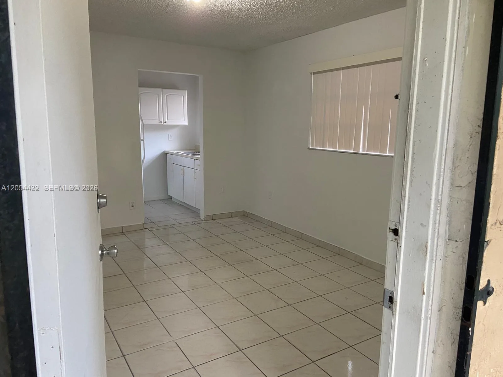 642 E 2nd Ave # B, Hialeah, FL 33010 photo 5