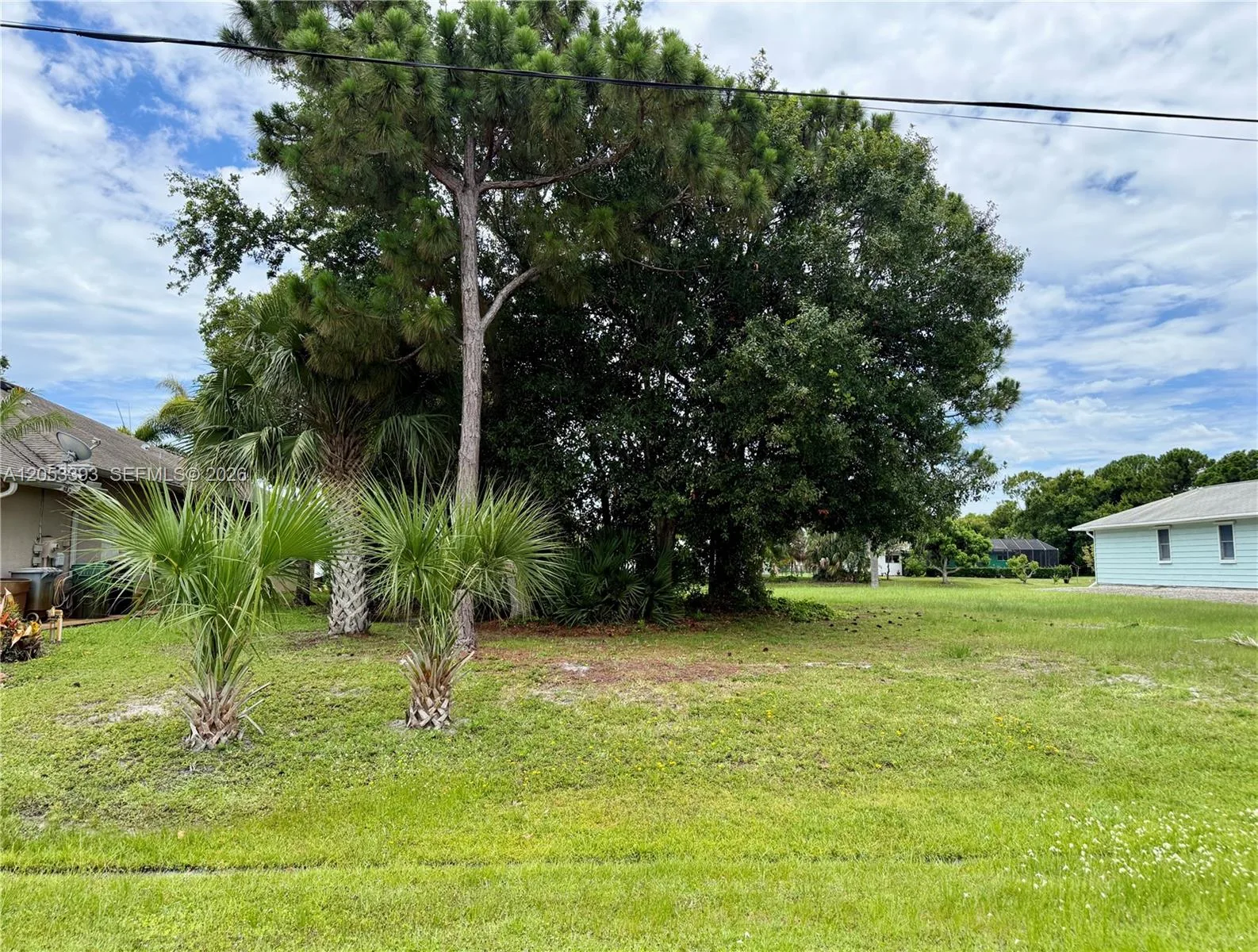 1860 SE Gaskins Cir, Port St. Lucie, FL 34952 photo 2