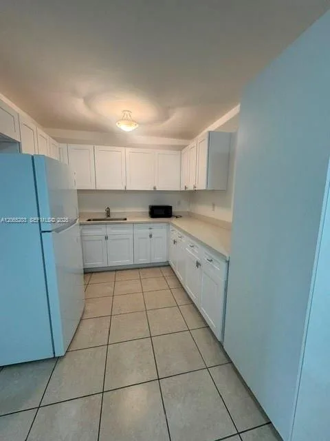 2808 SW 67th Way, Miramar, FL 33023 photo 2