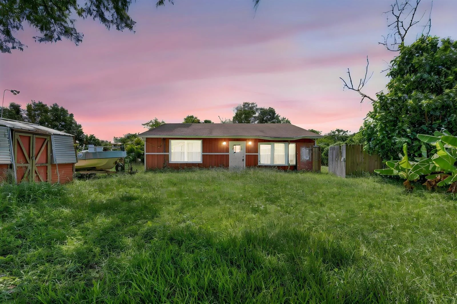 4044 SE 29th Court, Okeechobee, FL 34974