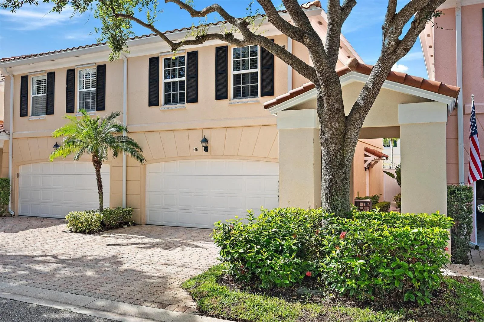 68 Live Oak Circle, Tequesta, FL 33469
