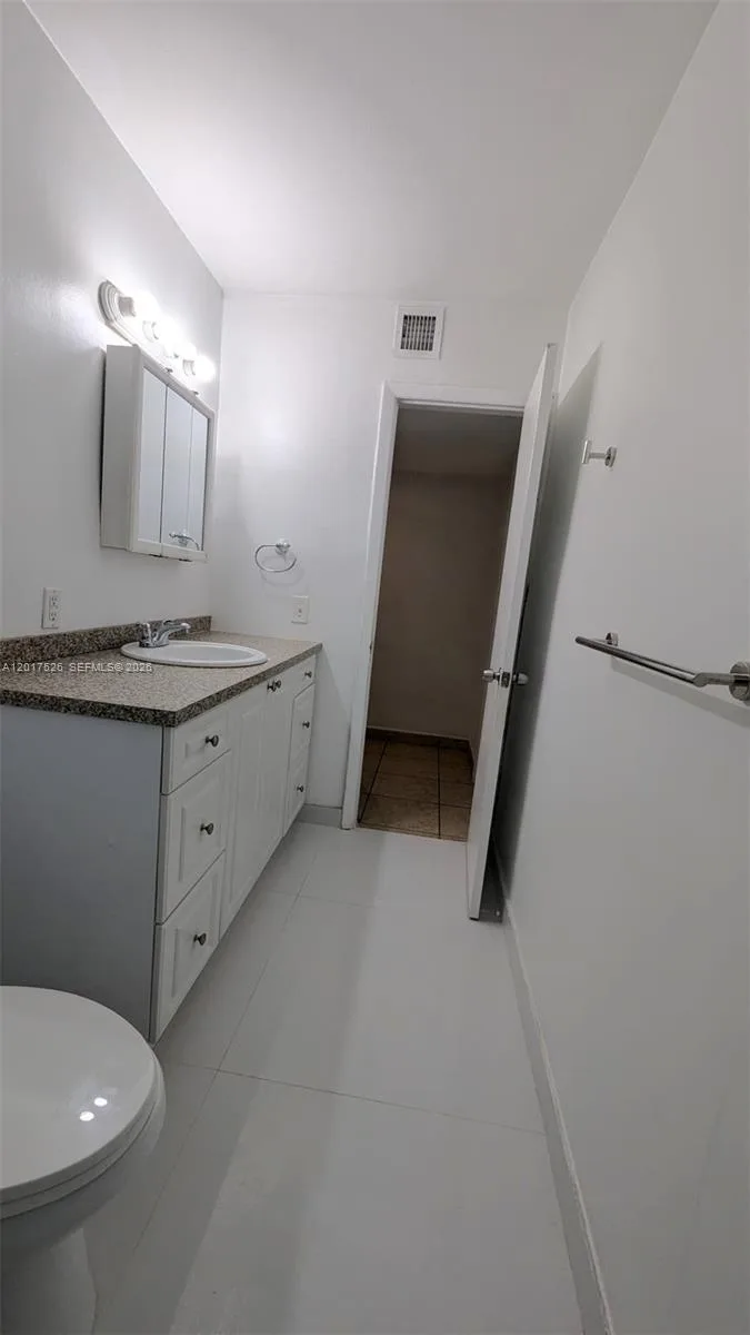 3525 SW 25th Ter # 1, Miami, FL 33133 photo 13