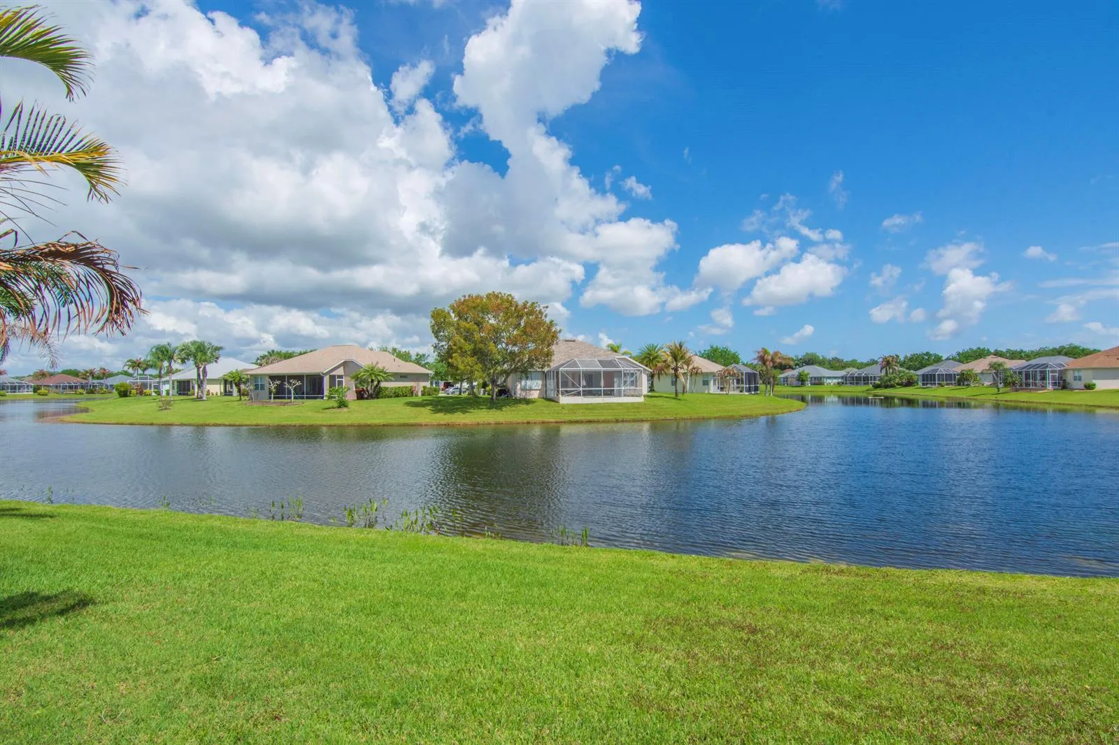 5370 E 1st Square SW, Vero Beach, FL 32968 photo 5