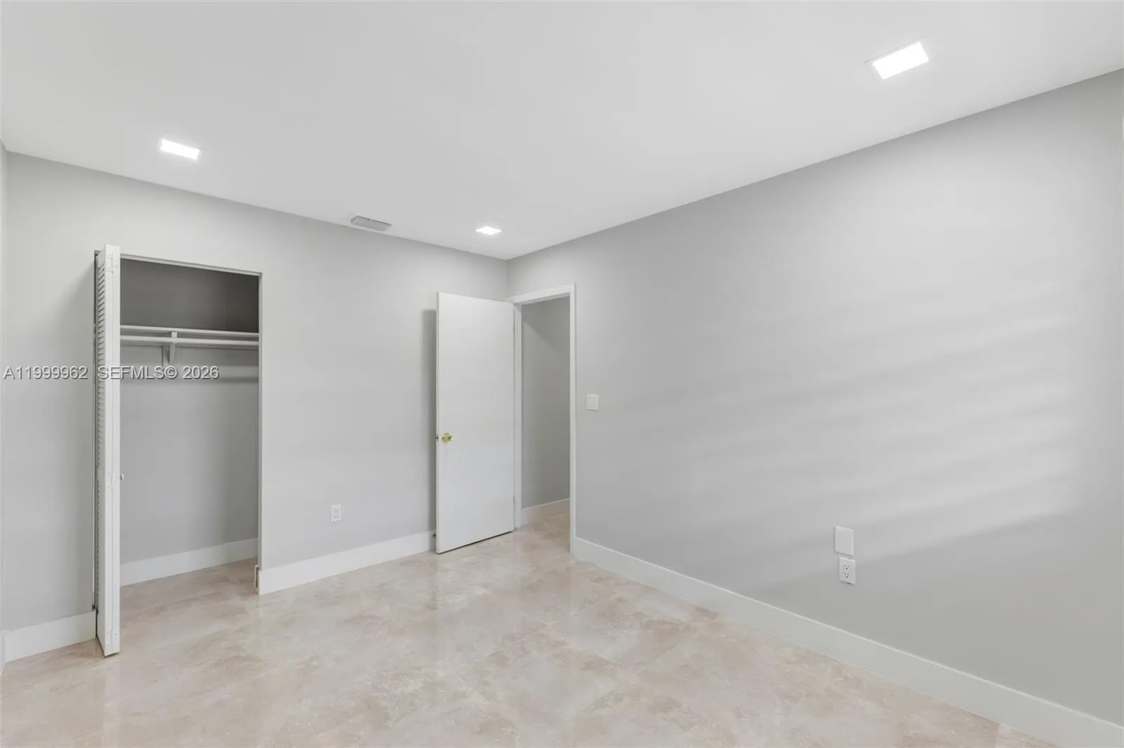15685 SW 82nd Cir Ln # 28, Miami, FL 33193 photo 5