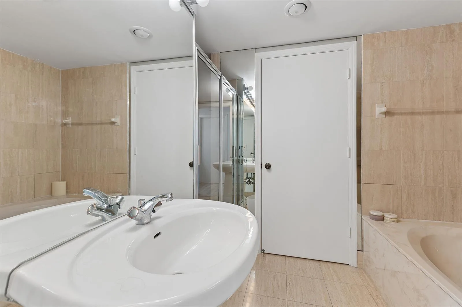 100 SE 5th Avenue # 102, Boca Raton, FL 33432 photo 13