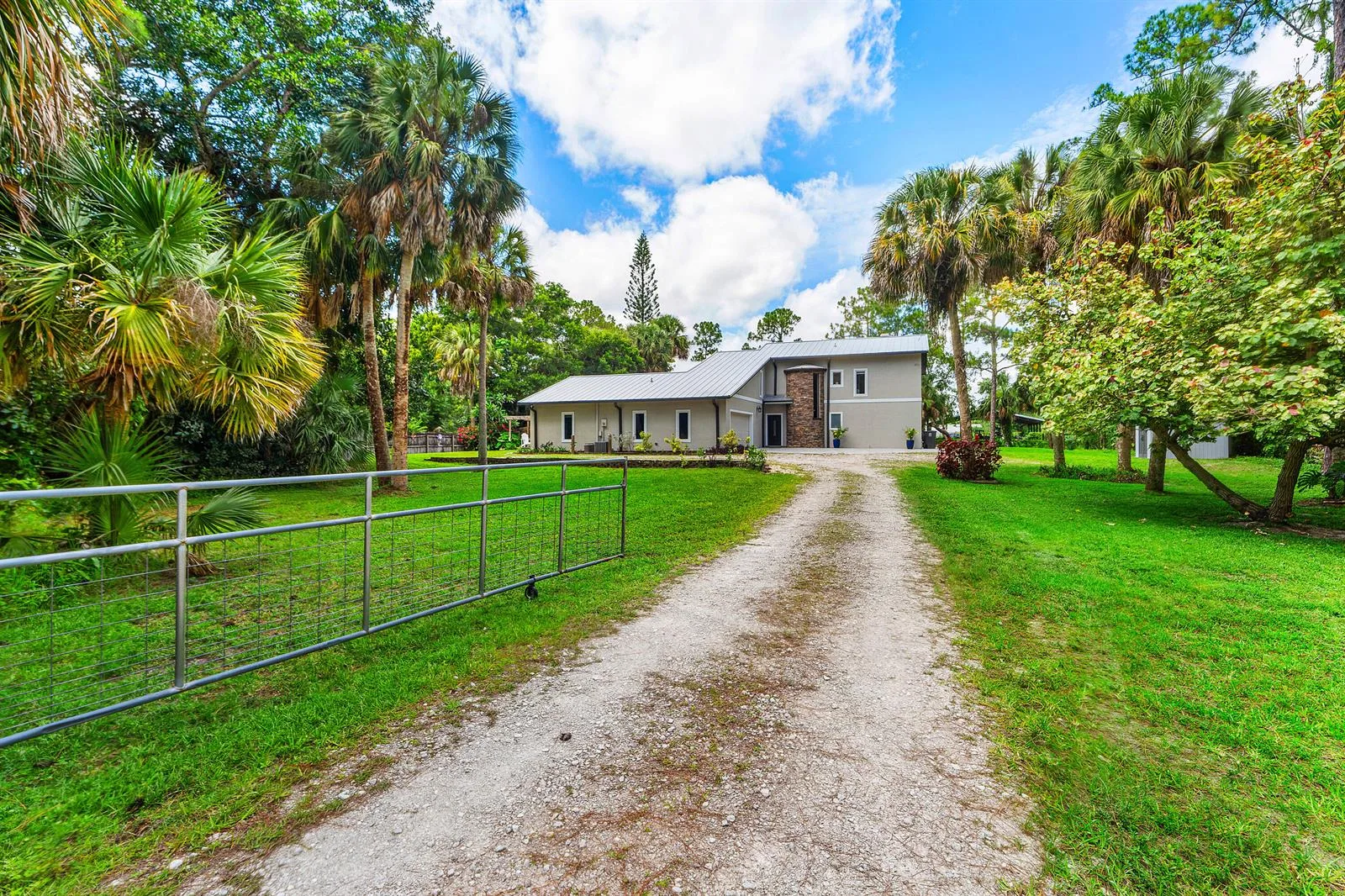 9743 169th Court N, Jupiter, FL 33478