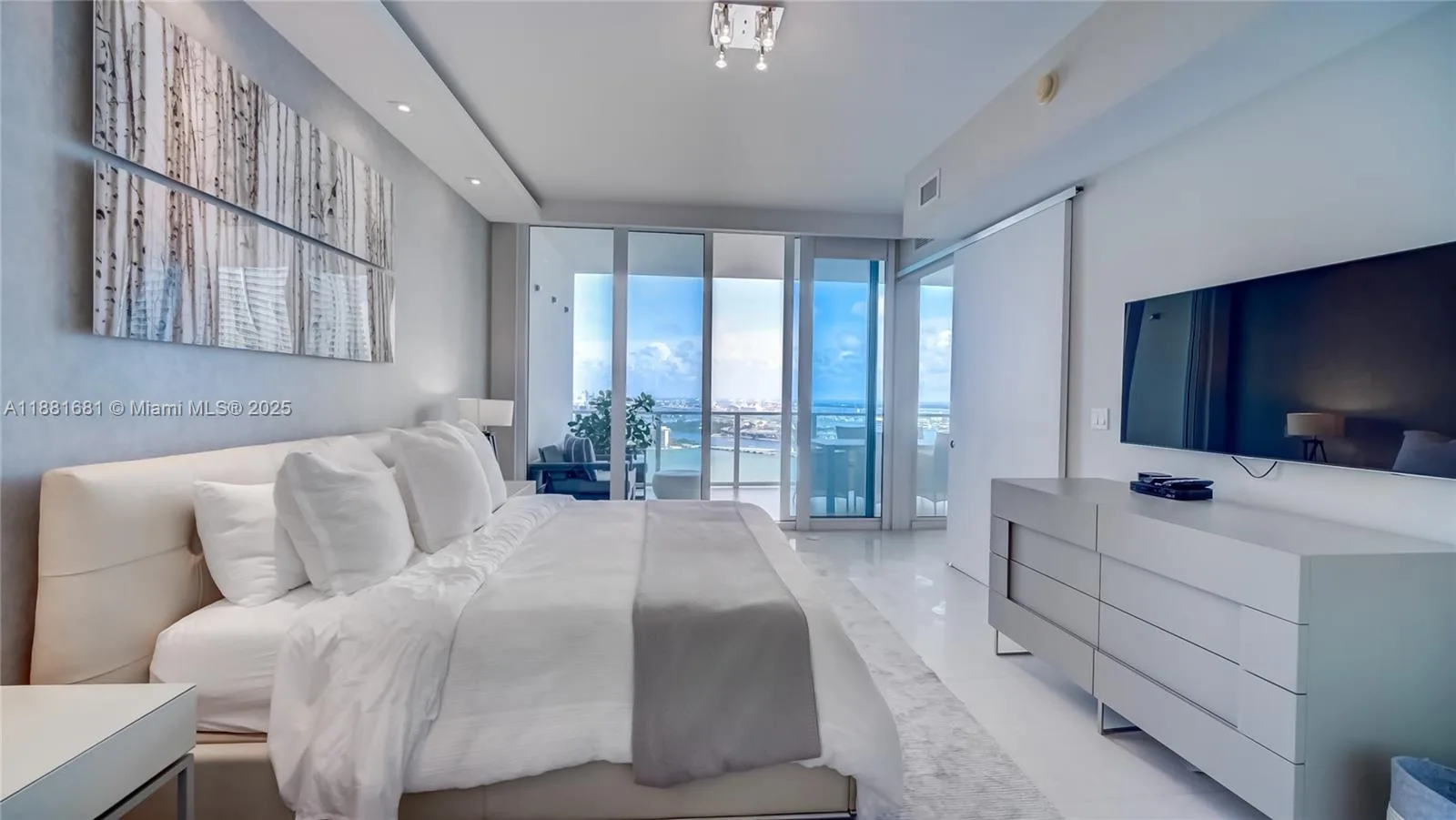 2020 N Bayshore Dr # 3304, Miami, FL 33137 photo 3