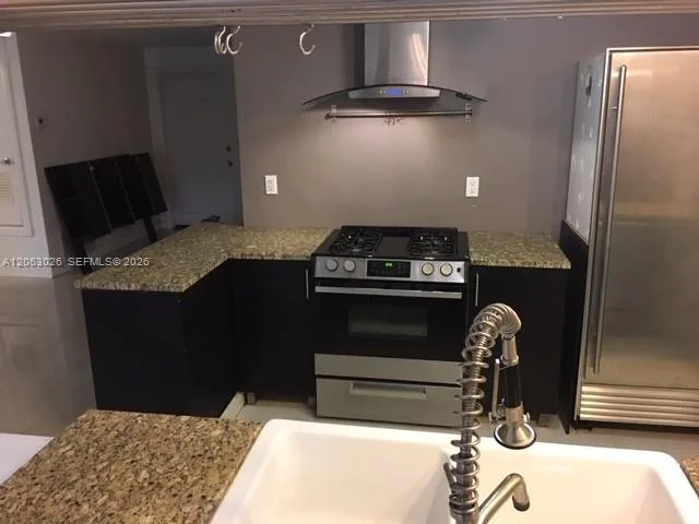 7521 NW 23rd St, Sunrise, FL 33313 photo 2