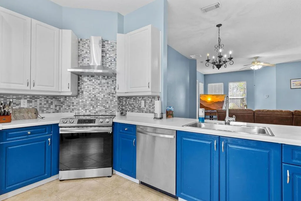 10518 SW Westlawn Boulevard, FL 34987 — zdjęcie 4