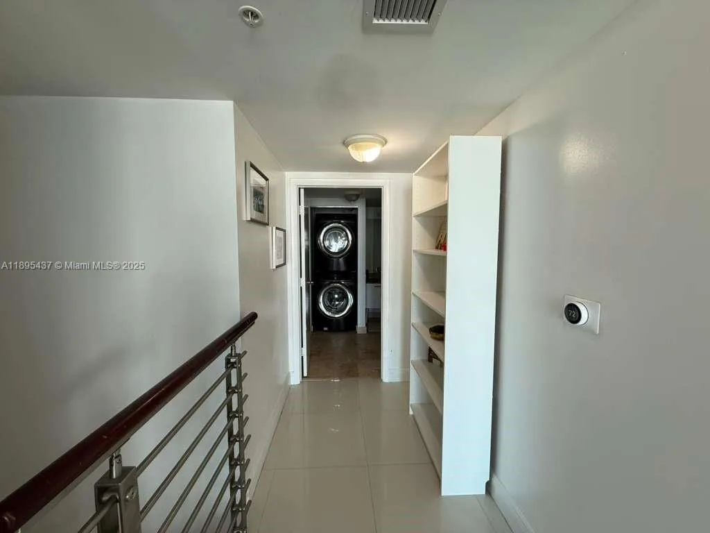 41 SE 5th St # 2307, Miami, FL 33131 photo 11