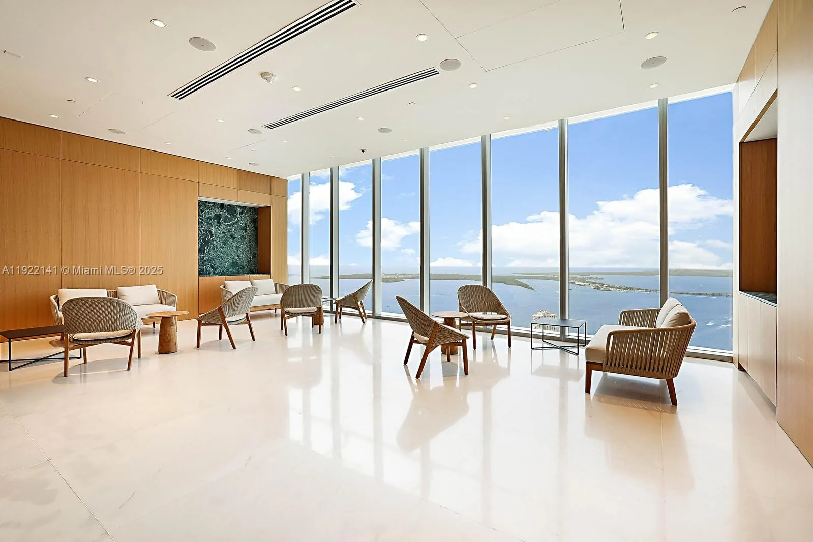 300 S Biscayne Boulevard Way # 1907W, Miami, FL 33131 photo 12